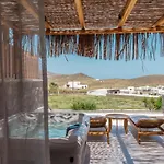 Bay Boutique Ftelia (Mykonos)