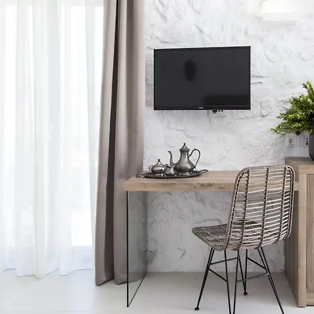 Bay Boutique Hotel Ftelia (Mykonos)