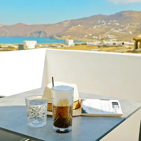 Bay Boutique 4* Ftelia (Mykonos)