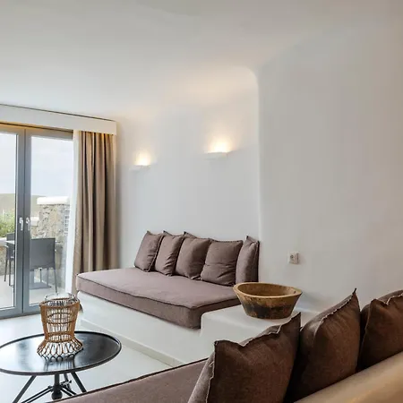 Bay Boutique Ftelia (Mykonos)