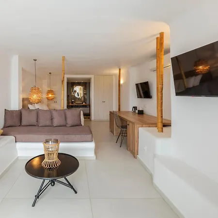 Bay Boutique 4* Ftelia (Mykonos)