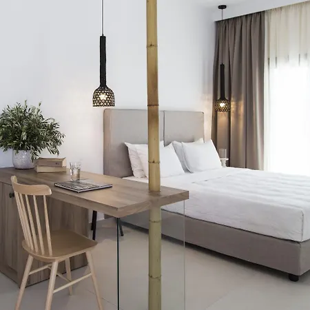 Bay Boutique 4* Ftelia (Mykonos)