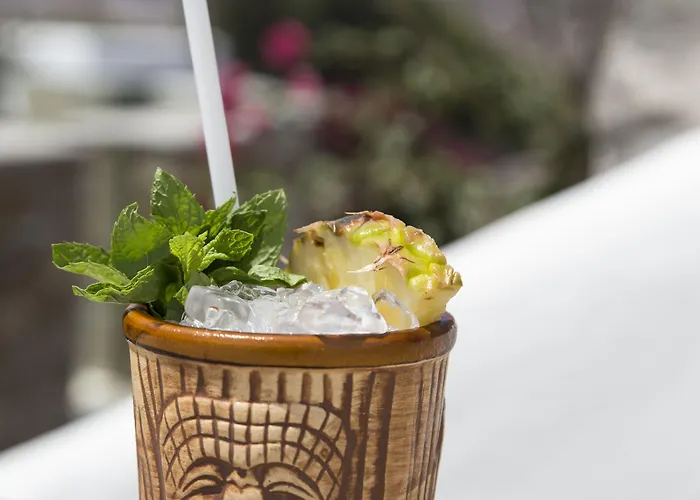 מלון Bay Boutique 4*