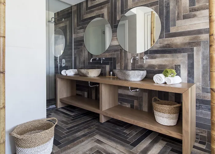 Bay Boutique 4* Ftelia (Mykonos)